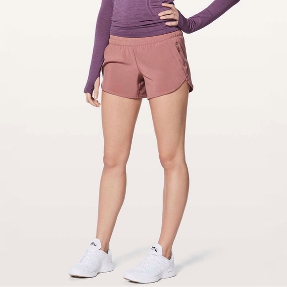 Lululemon Tracker Short V 4" - Picture 1 of 8